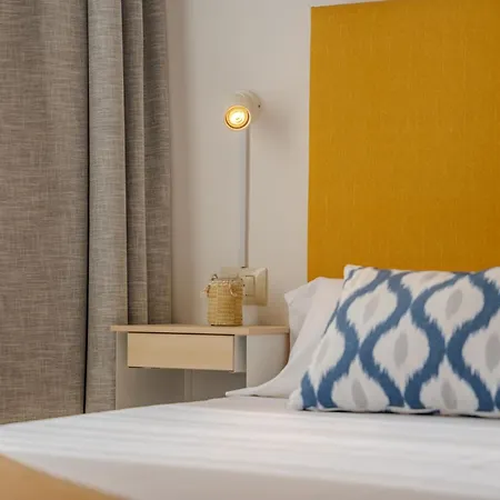Rooms City 圣伊西德罗