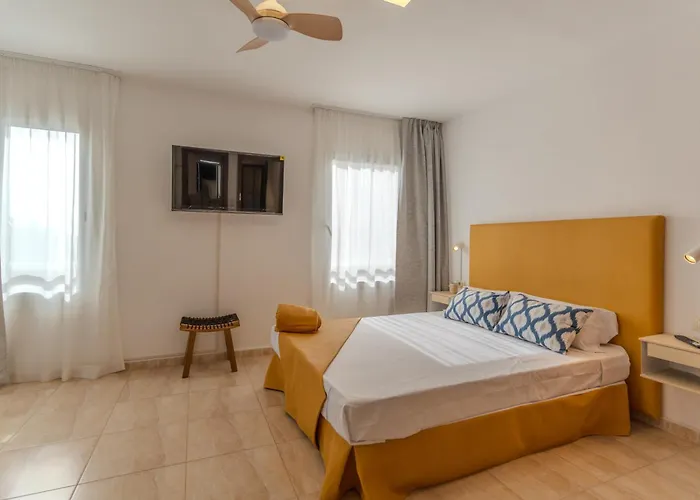 Rooms City 3* San Isidro (Tenerife)